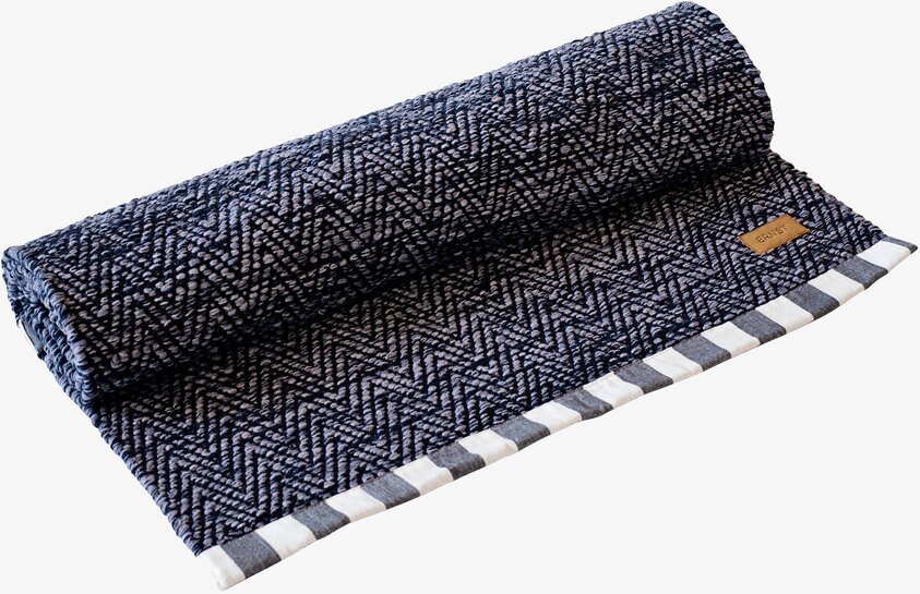 Matta ERNST Blå från Ernst på vit bakgrund, detaljerad vy