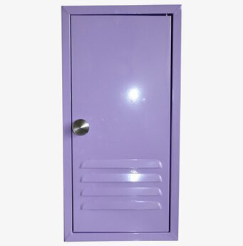 Nyckelskåp Ljuslila från Waterquest med silvrig dörrknopp