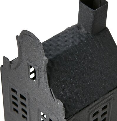 Bild av stilren svart ljuslykta i metall med detaljer