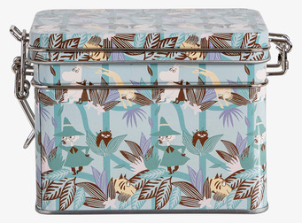 Bild av mönstrad teburk med Mumin-design och nordisk stil