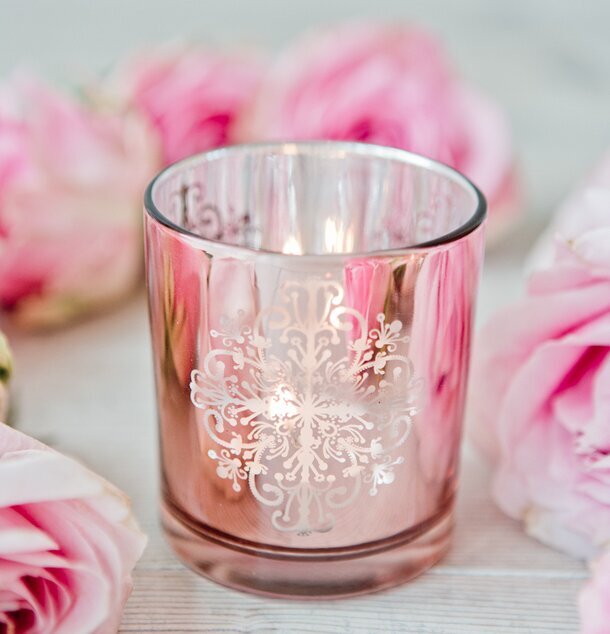 Dante Rosé - Majas Cottage ljuslykta med rosa rosor