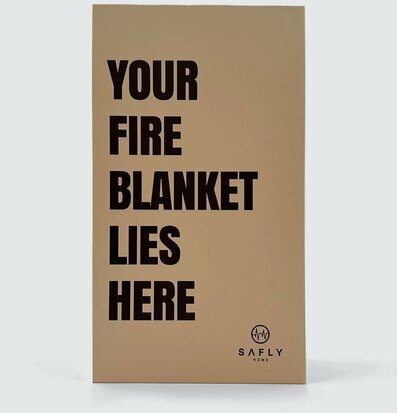 Bild av minimalistisk förpackning för brandfilt hemma