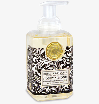 Foto av elegant skumtvål med lyxig design och doft