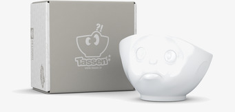 Bild av unik porslinsskål med känslofull design