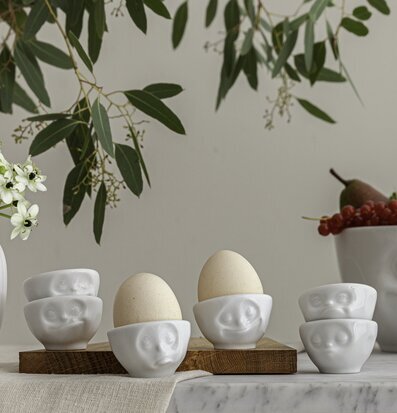 Bild av stilfull och lekfull inredning med äggkoppar