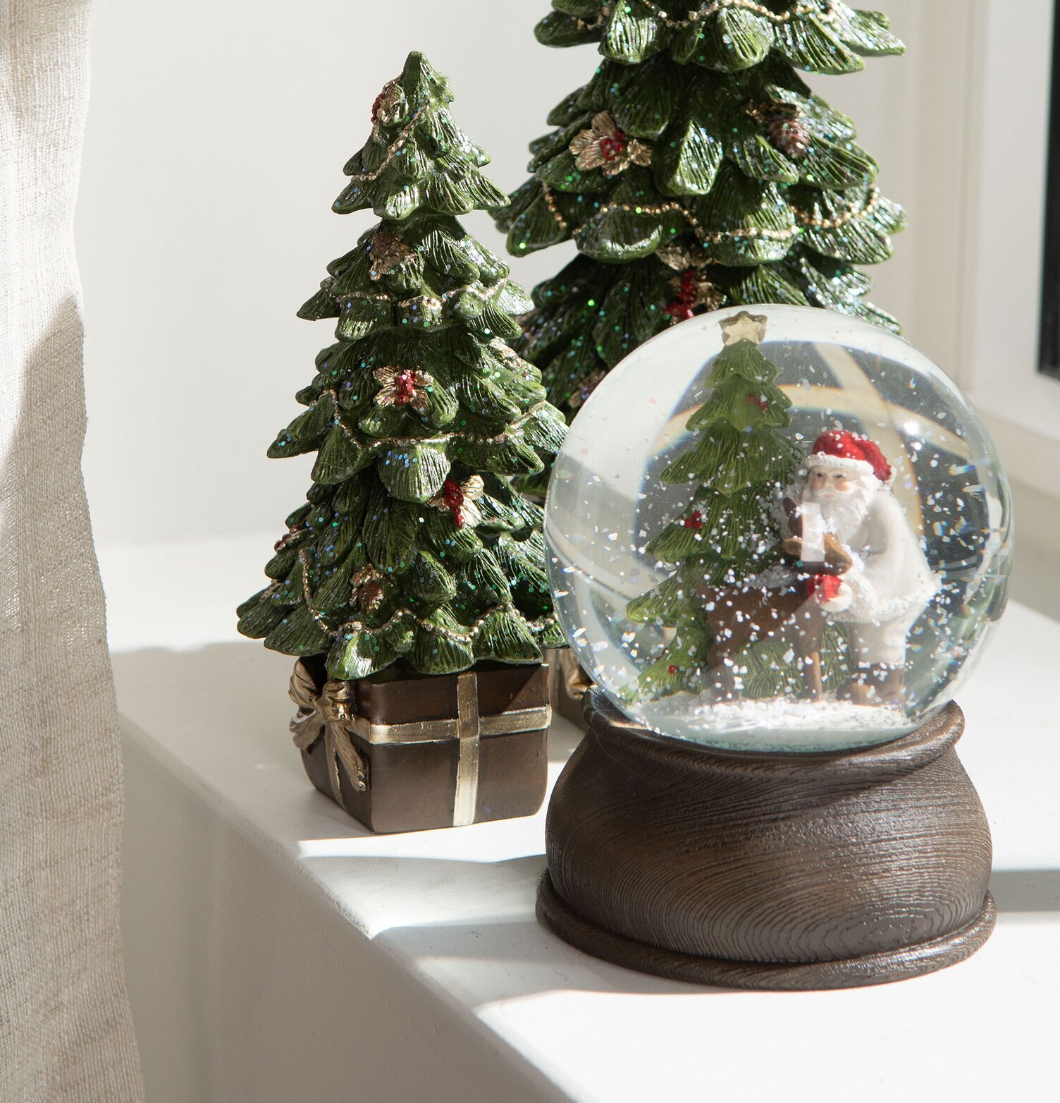 Snöglob Tomte/Rådjur A Lot Decoration Snöglobar