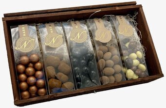Bild av lyxig chokladförpackning med elegant design