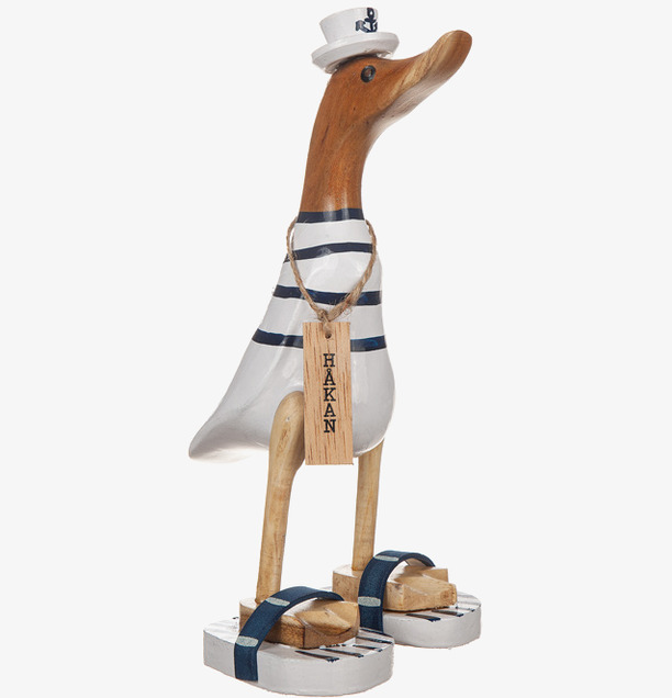 Anka Håkan Bambu 25 cm från Different Design i sjömansstil