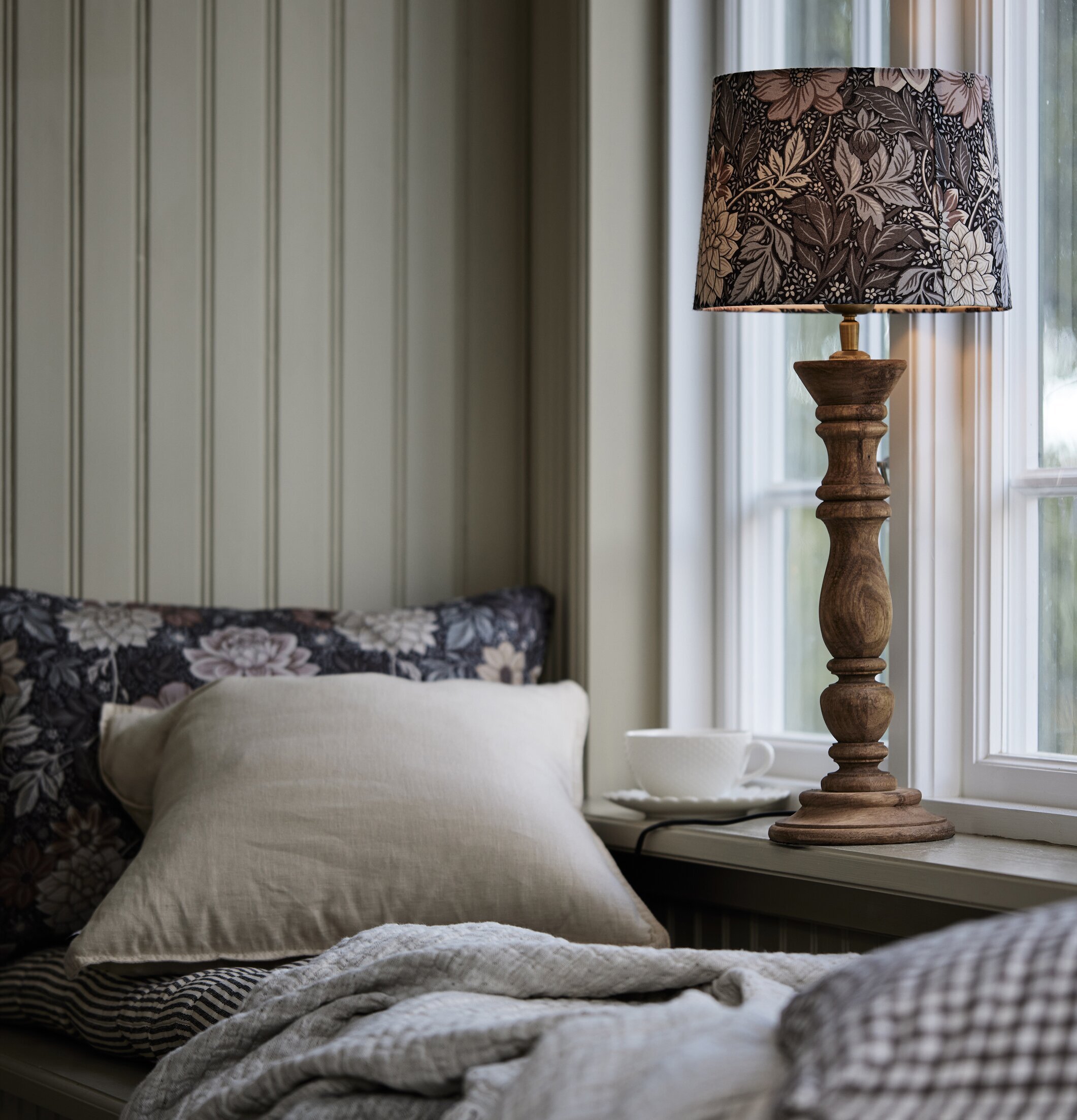 Lodge Bordslampa Brown Inkl skärm Dahlia PR Home Lampor Taklampor Golvlampor Bordslampor LED-lampor Ledlampor Fönsterlampor Ljusslingor