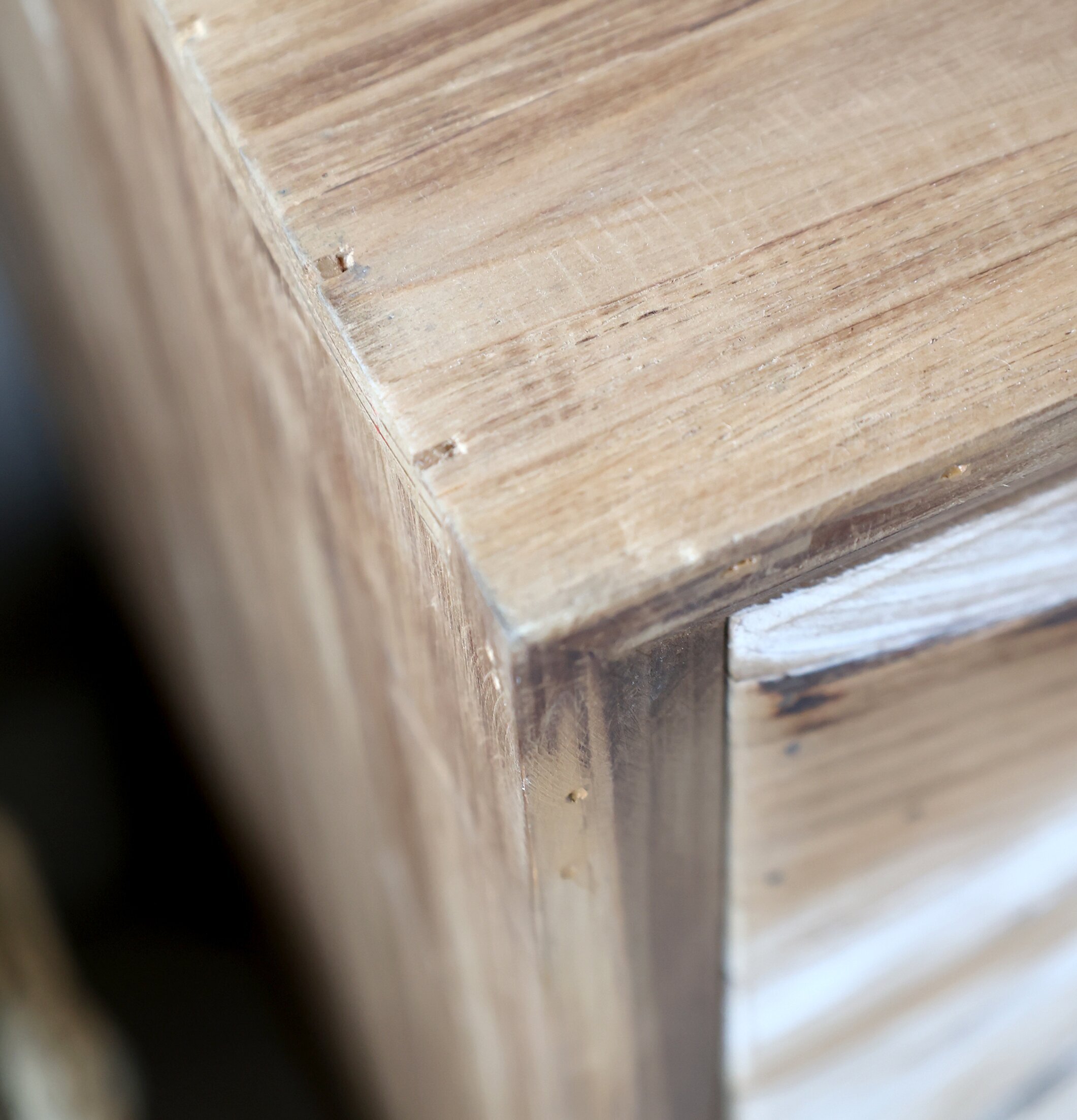 Träskåp Natur Chic Antique Skåp (ej för nycklar eller medicin) Vägghyllor som mer är en möbel