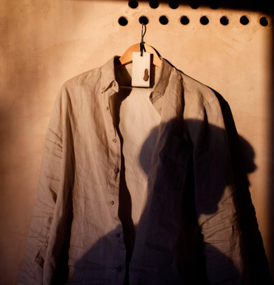 Foto: Elegant klädarrangemang med stil och harmoni