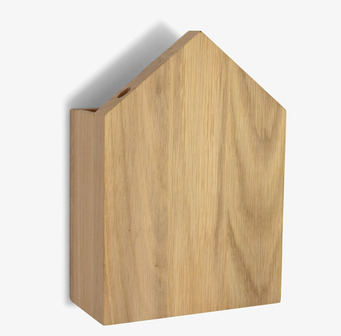 Bild av nyckelhus i magnetisk oljad ek med stilren design