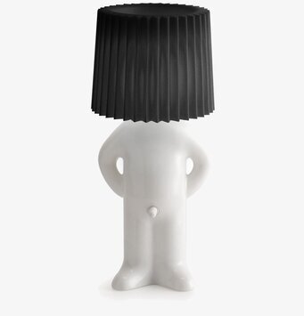 Lampa - Mr.P One Man Shy Svart från Propaganda, stilren design