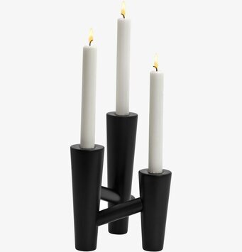 Ljusstake Nivå Svart från Dixie med tre asymmetriska hållare