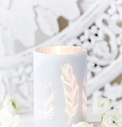 Feathers - Majas Cottage ljuslykta med fjädermönster