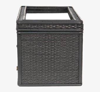 Bild av elegant svart rotting smyckesskrin med glasdetalj