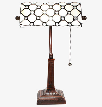 Bild av sofistikerad bordslampa med tiffanydesign