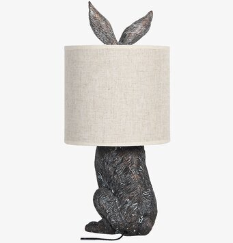 Foto av unik bordslampa med kanindesign i taupe/beige
