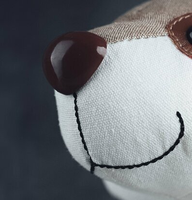 Bordslampa Eddie Surikat Happy Lamps Lampor Taklampor Golvlampor Bordslampor LED-lampor Ledlampor Fönsterlampor Ljusslingor för dekoration