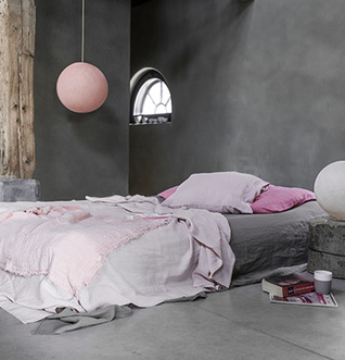 Duo Hängsystem Taklampa från Happy Lights i sovrumsmiljö