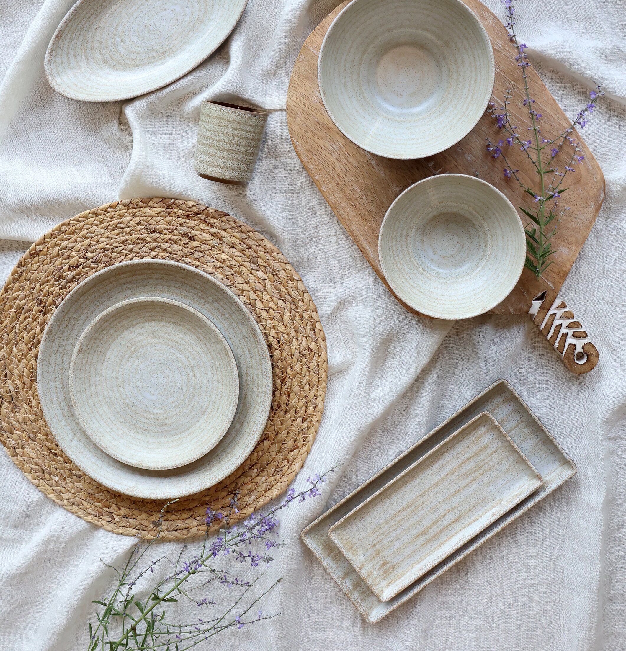 Cassis Fat Latte Melamin Middagstallrik Assiett Skål Ø16,5cm Ø14cm Mugg Chic Antique Serveringsbrickor Brickset Serveringsfat Tallrikar