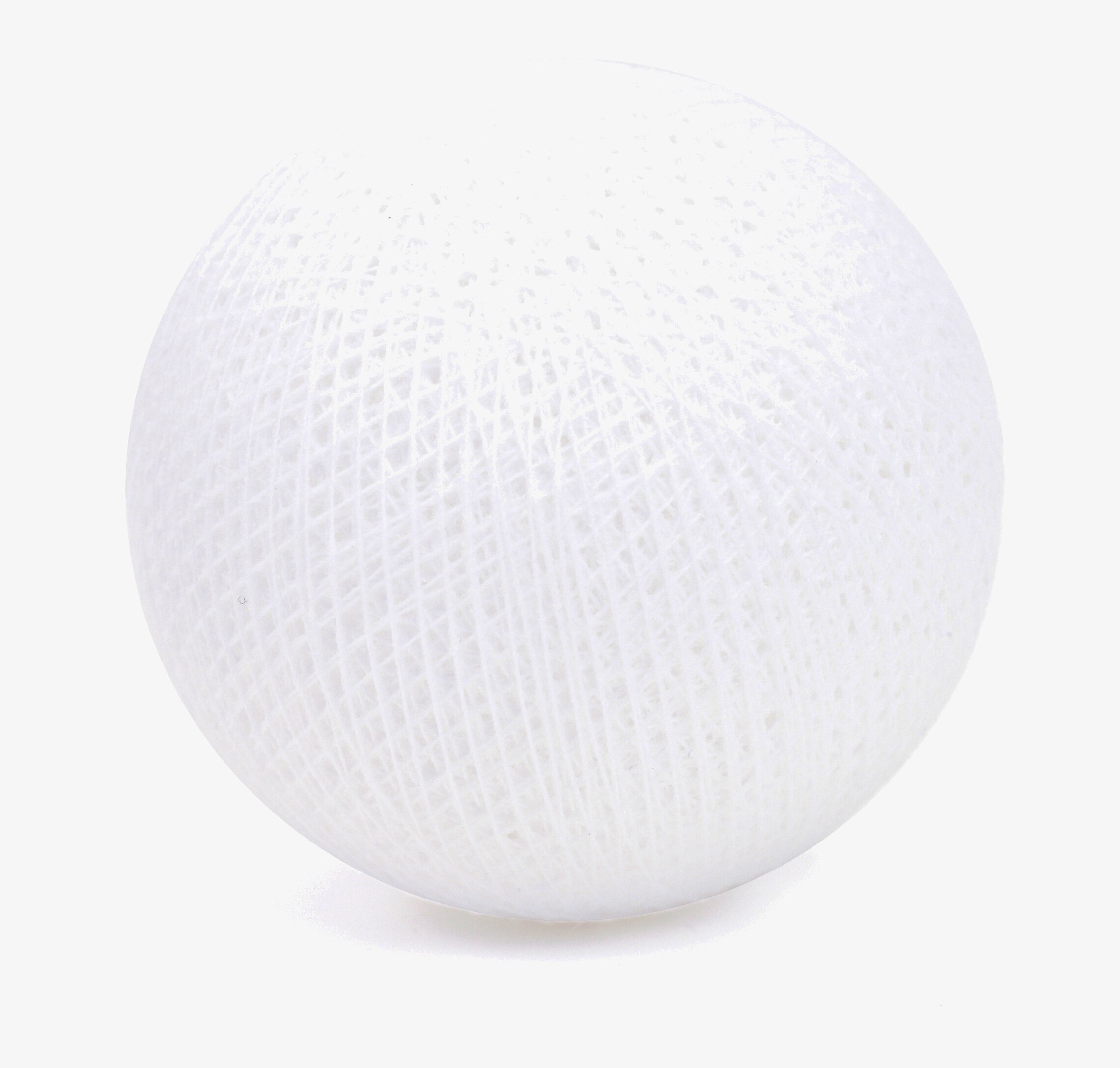 Boll Vit - Happy Lights från Happy Lights i vit bomullstråd