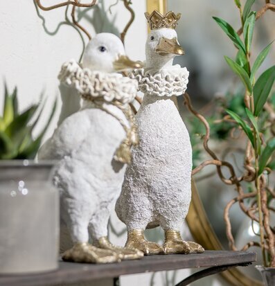 Bild av dekorativa ankor med eleganta detaljer