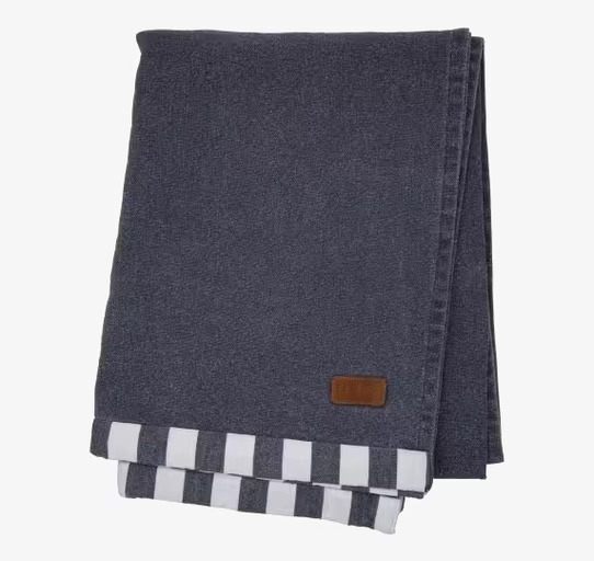 Pläd ERNST Blå från Ernst i högkvalitativt, mjukt material