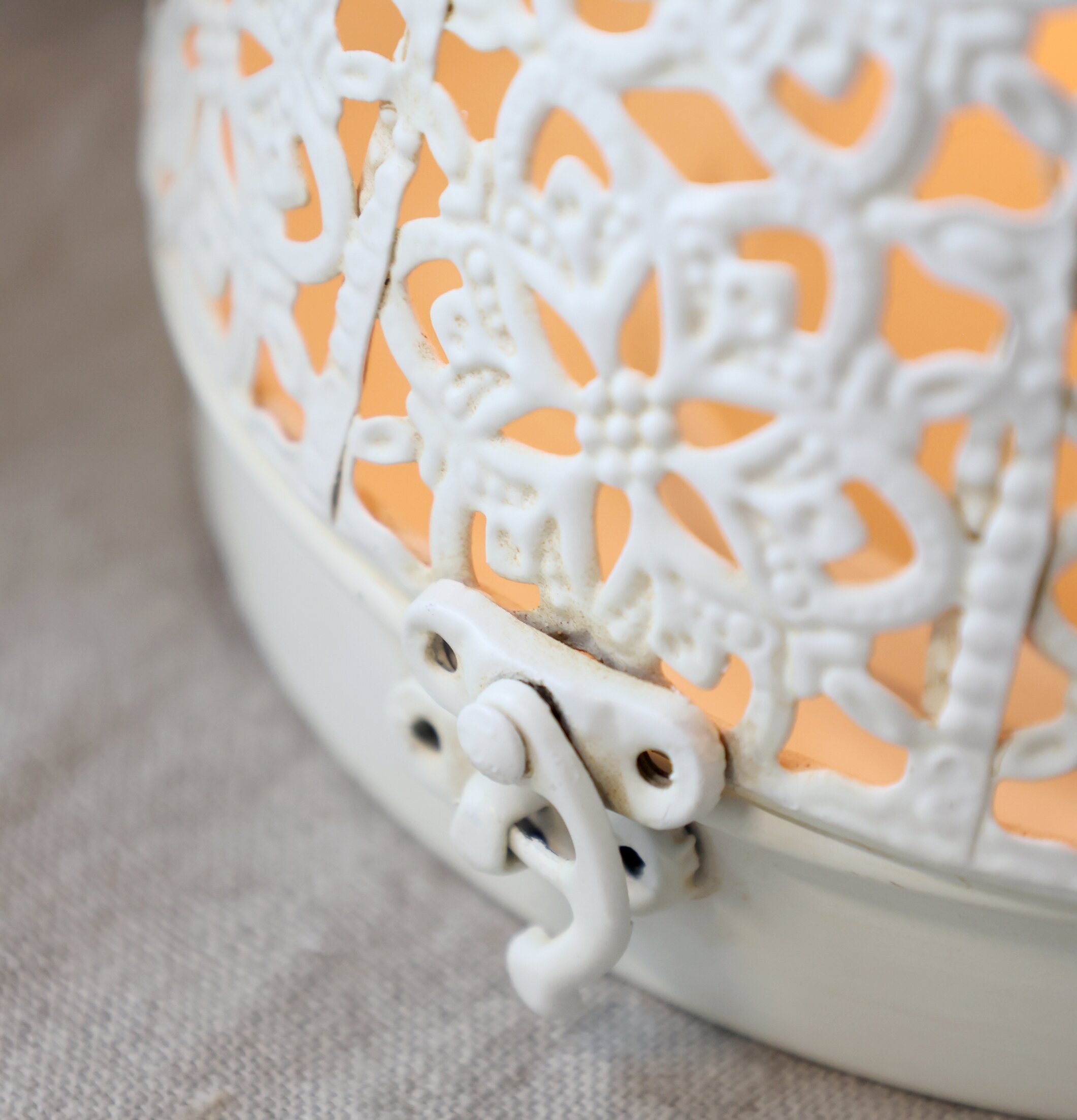 Ljuslykta Antique Creme Chic Ljusstakar Adventsstakar Ljushållare Ljushyllor Lyktor Endless Light Ljuslyktor