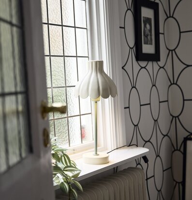 Bild av harmonisk inredning med design och funktion