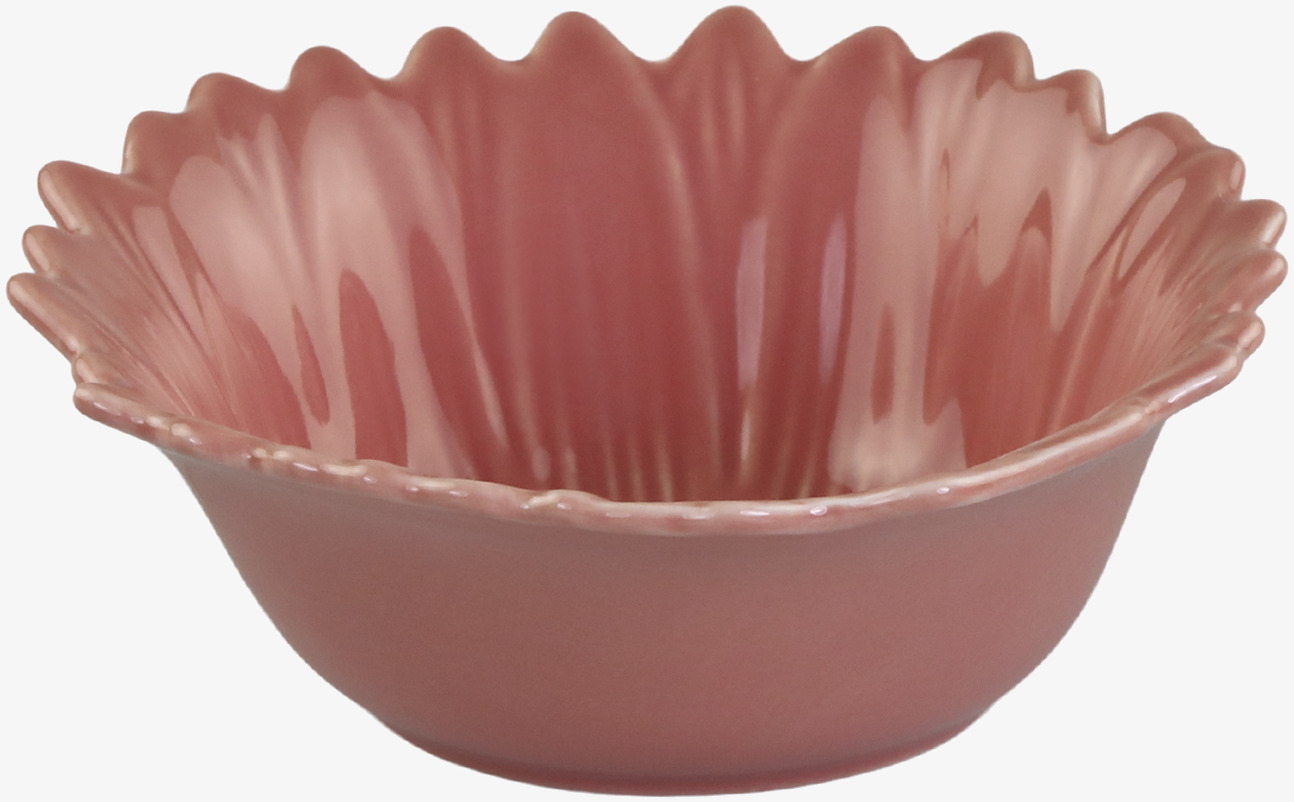 Bild av rosa skål med blommig form och blank finish