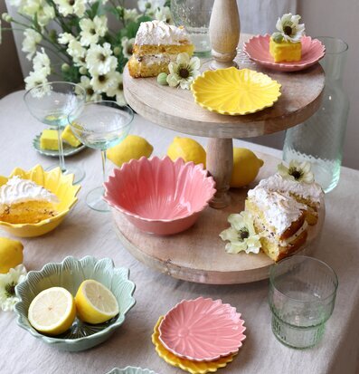 Bild av rustik och romantisk inredning med pastelltoner