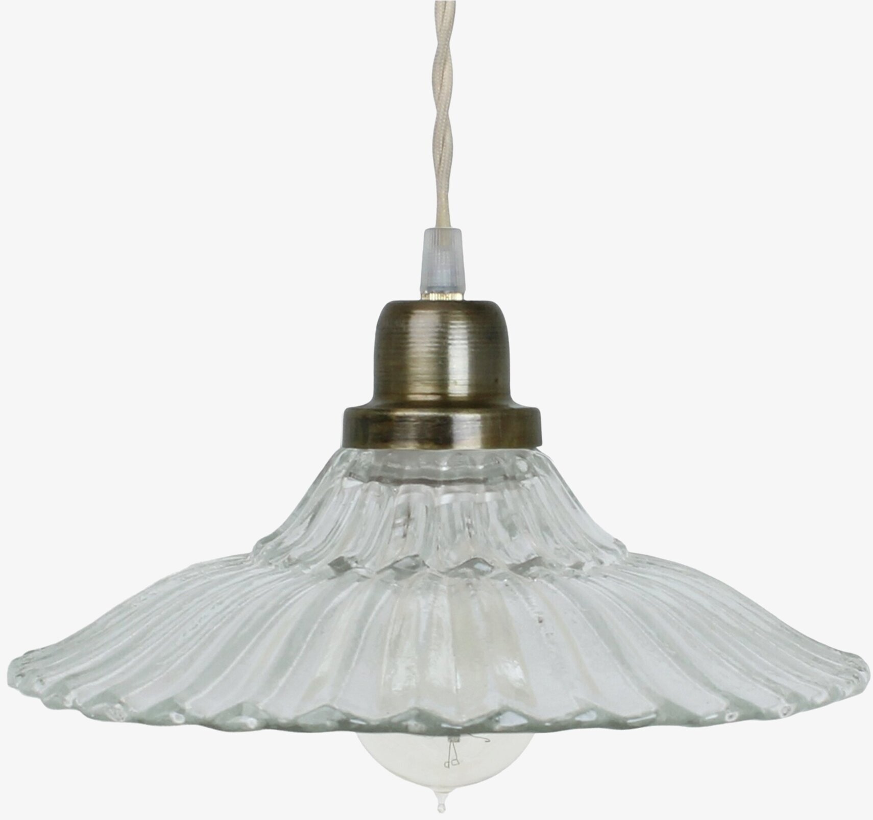 Taklampa Gunilla Bred Klar/Antik Mässing Strömshaga Lampor Taklampor Golvlampor Bordslampor LED-lampor Ledlampor Fönsterlampor Ljusslingor för dekoration