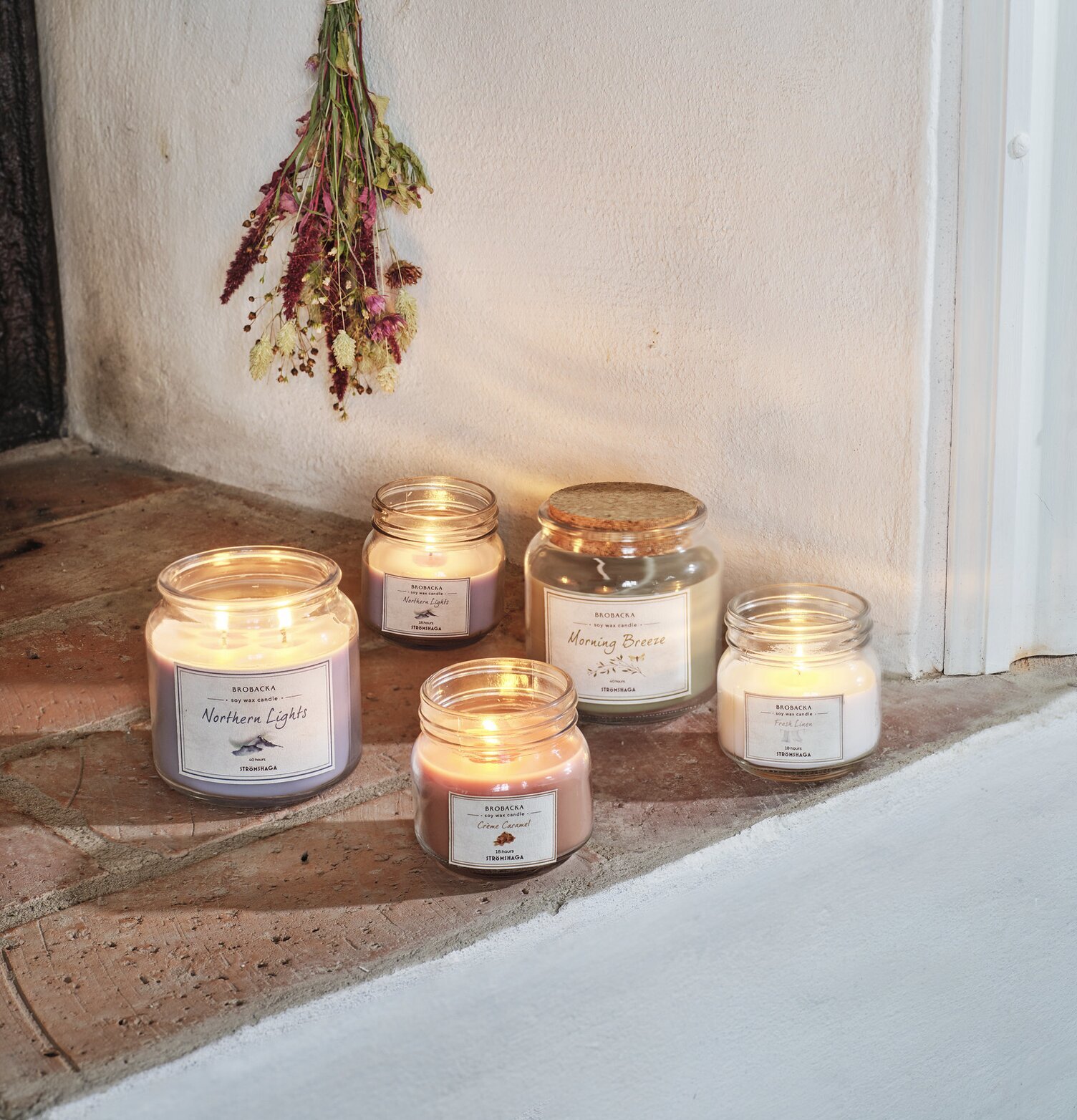 Doftljus Brobacka Crème Caramel Liten Morning Breeze Northern Lights Strömshaga Doftljus/doftpinnar