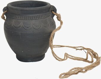 Bild av svart lergodsampel med naturliga repöglor