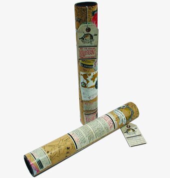 Scratch Map Travel från Annat i en stilren och retro tub