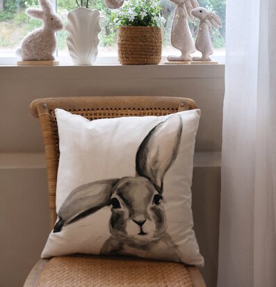 Bild av hemtrevlig inredning med naturinspirerade detaljer