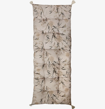 Bild av blommig golvmadrass med taupe och gröna nyanser