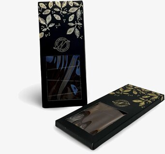 Bild av stilrena chokladförpackningar med naturmotiv