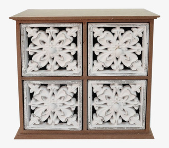 Bild av dekorativt träskåp med ornamenterade lådor i trä