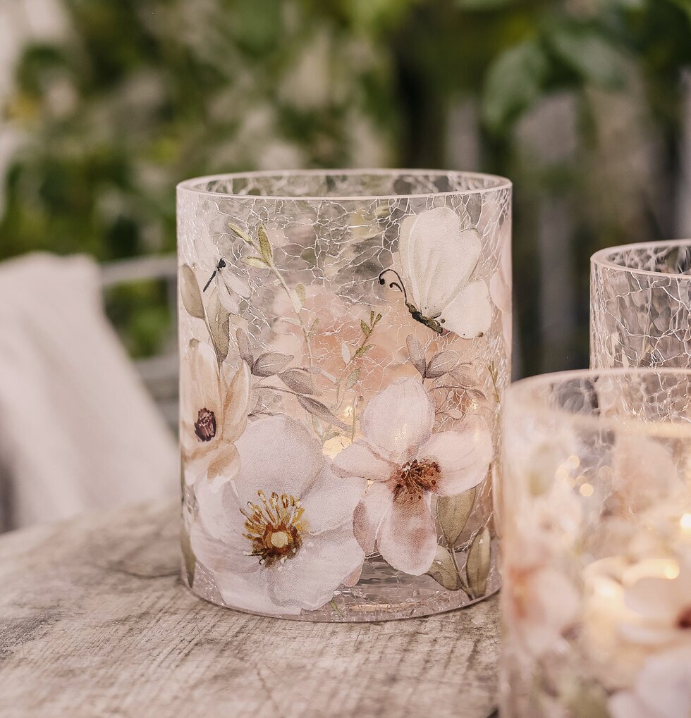 Ljuslykta Blossom & Butterflies 10x12cm Majas Cottage Lyktor Endless Light Ljuslyktor