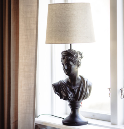 Lampfot Byst Svart Poly A Lot Decoration Lampor Taklampor Golvlampor Bordslampor LED-lampor Ledlampor Fönsterlampor Ljusslingor för