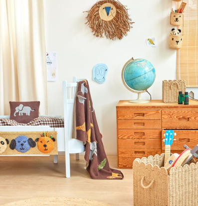 Bild på inspirerande barnrum med djungeltema och naturdetaljer