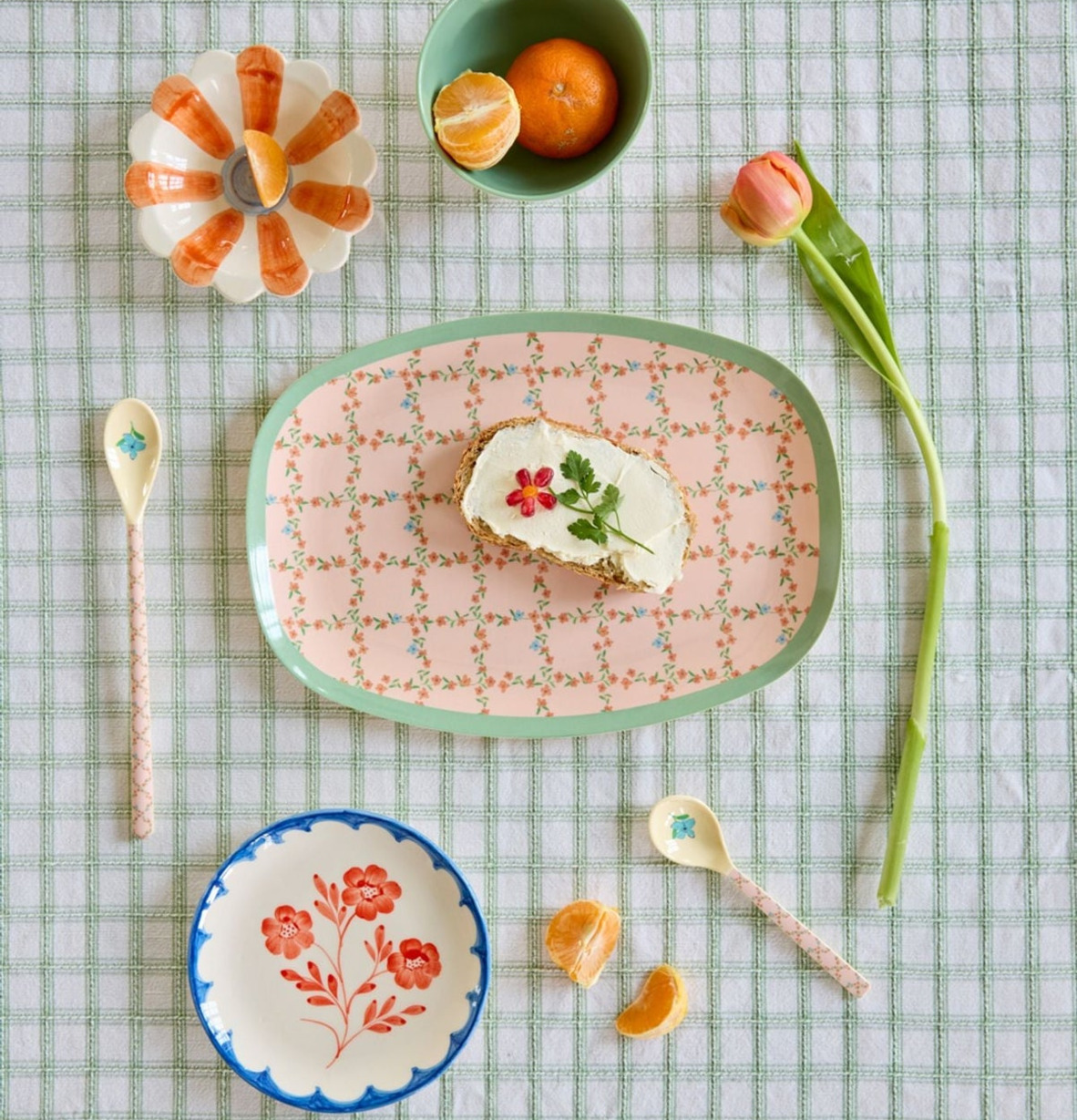 Tallrik Checkered Stencil Print Rice Tallrikar Djupa tallrikar (ej skål) Desserttallrikar Assietter Barntallrikar Picknicktallrikar