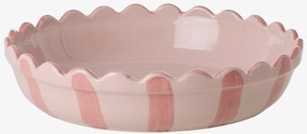 Bild på rosa pajform med vågig kant och handmålade ränder