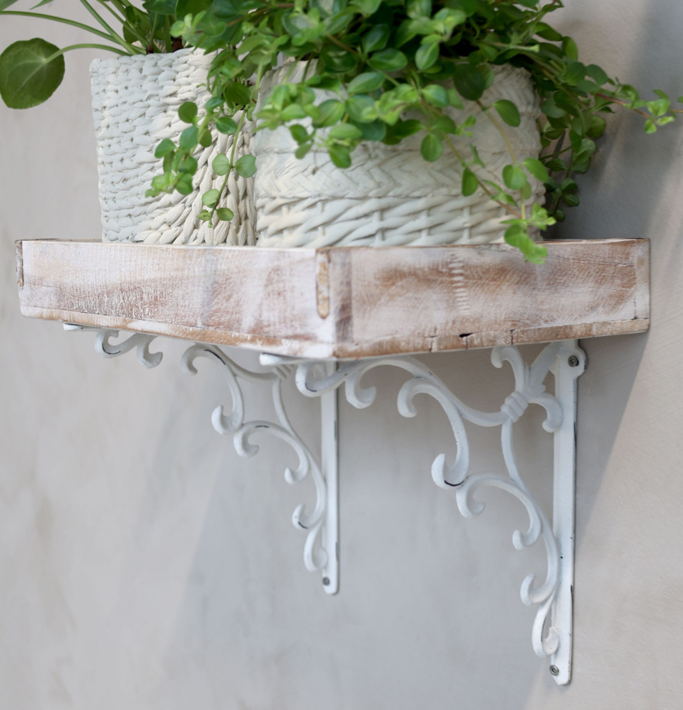 Hyllkonsol Antique Creme Chic Konsol för hyllor Hyllkonsoller