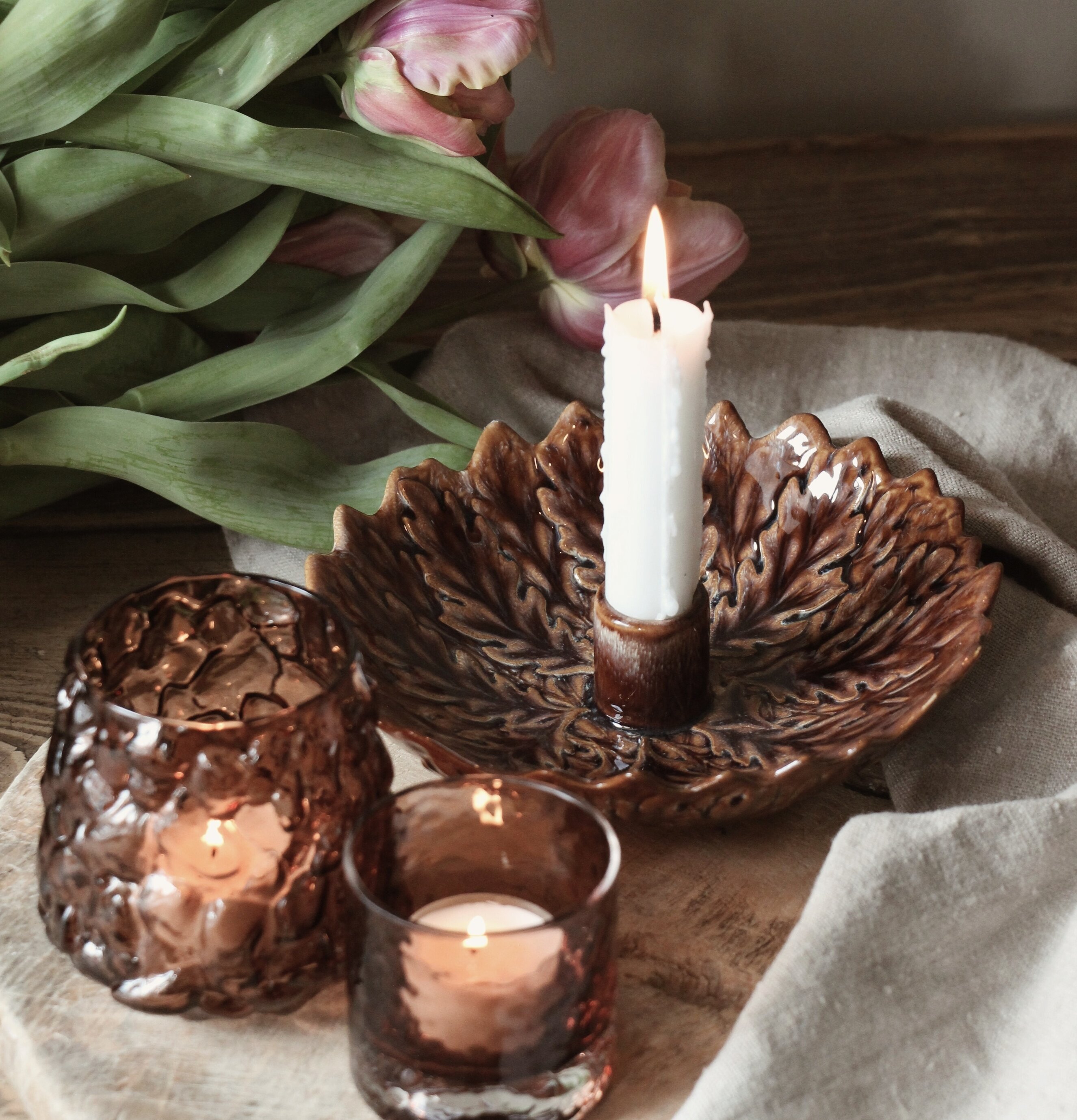 Ljusstake Leaf - Majas Cottage Ljusstakar Adventsstakar Ljushållare Ljushyllor