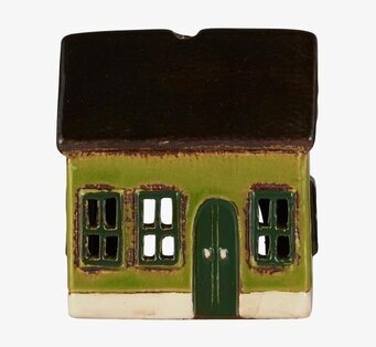 Bild av dekorativ grön ljuslykta i form av litet hus