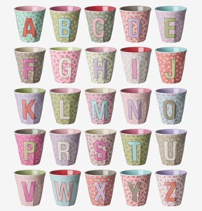 Melaminmugg Alphabet Flowers Rice Melaminmuggar Lattemuggar i melamin Melaminkoppar