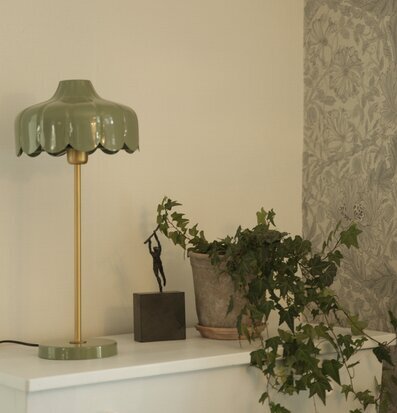 Wells bordslampa Mossa/guld PR Home Lampor Taklampor Golvlampor Bordslampor LED-lampor Ledlampor Fönsterlampor Ljusslingor för dekoration